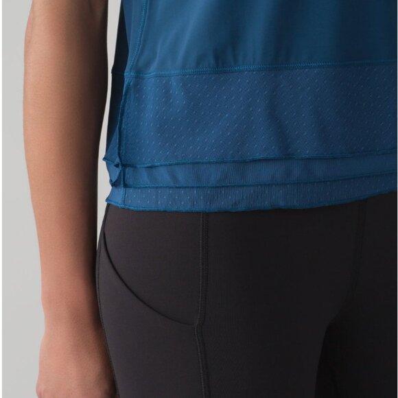 Lululemon Sole Training Short Sleeve - Picture 11 of 13